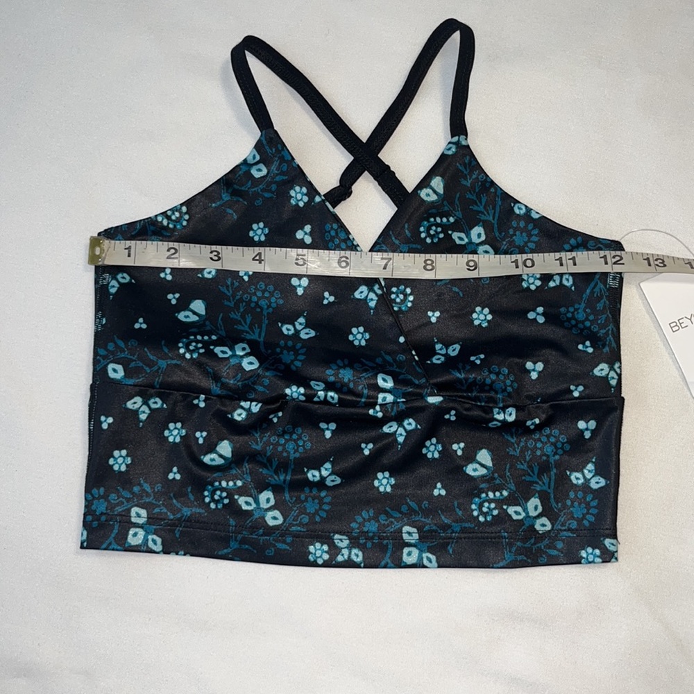 Beyond Yoga Lux High Waisted Leggings & Criss Cross Cropped Tank SMALL - Picture 15 of 16